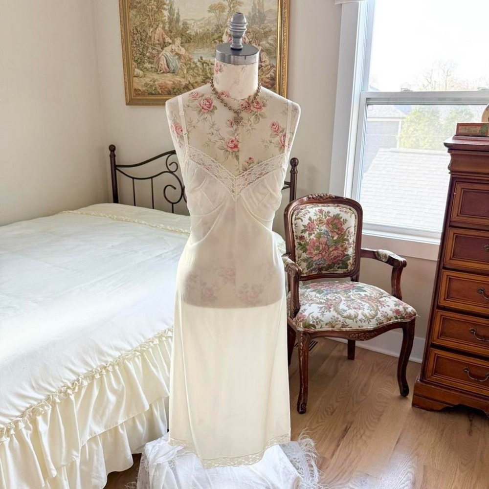 vintage slip dress‎ size large
